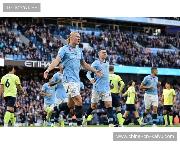 曼城攻守兼备，4-1大胜多特，福登与哈兰德成为焦点，曼城 弗登