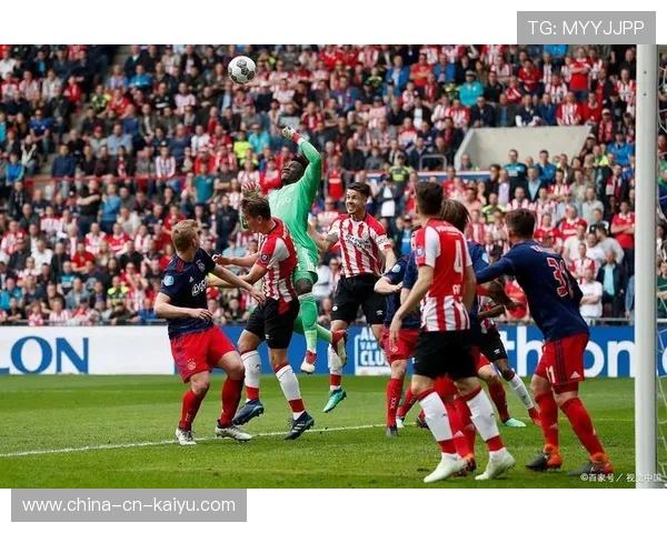 曼联传奇内维尔：切尔西阵容碾压热刺，前四席位稳了？，曼城切尔西队员