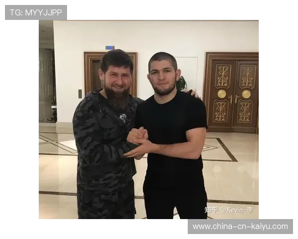 UFC怒砸对手身体，燃爆格斗狂潮的极致瞬间