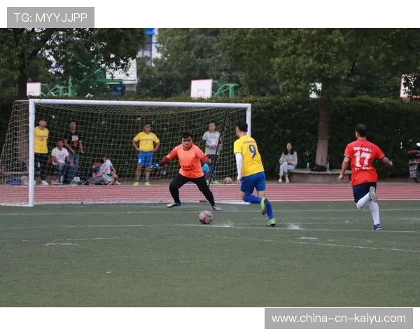 守门员与后防线的“短传配合”课程被添加到日程表