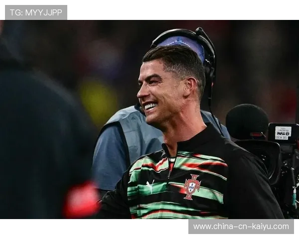 C罗不负众望，曼联再次轻松击败对手，稳居英超前四