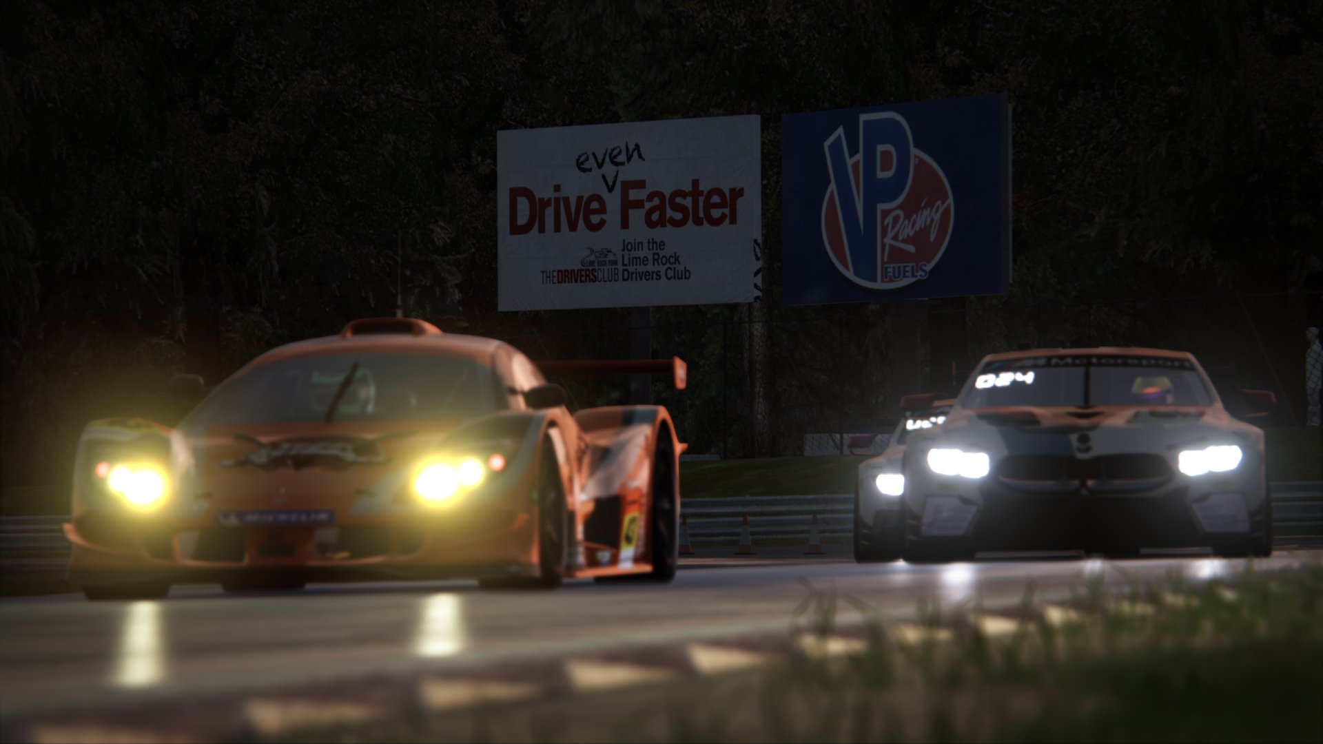 反手神准!樊振东技术细节获尹航称赞,樊振东是正手还是反手